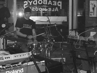 Peabody's Ale House & The Sideyard