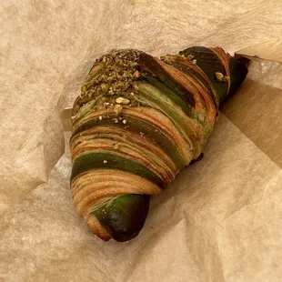 Pistachio croissant