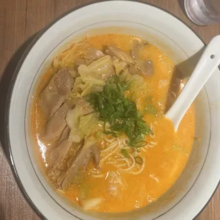 A6 Braised Scallion Soy Chicken Noodle (Chicken Thigh Meat)