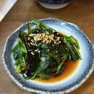 E9 Spinach with Vegan Oyster Sauce