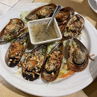 Grilled mussels