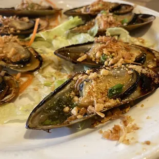 8 Piece Grilled Mussels