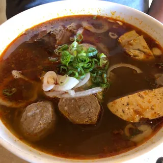 Bun Bo Hue Noodle Soup