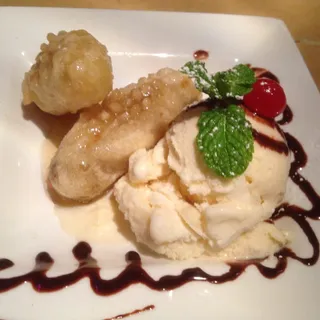 Fried Banana with Vanilla Ice Cream
