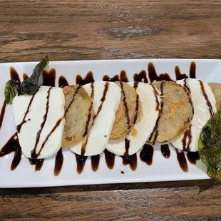 Fried green tomatoes