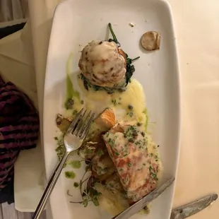 Salmon and crab cake