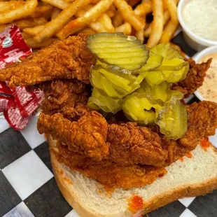 Hot chicken tender plate