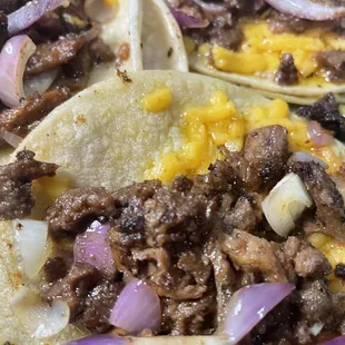 Cheesy Steak Tacos