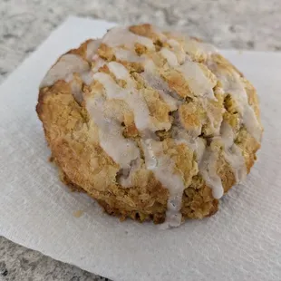 @endoedibles on Instagram 11/08/24  Banana Pumpkin Scone