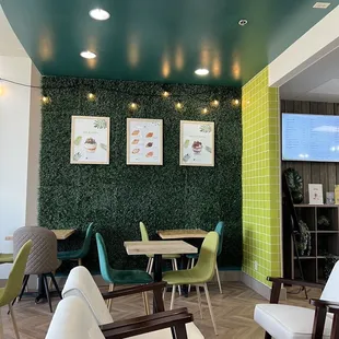 seating and tables