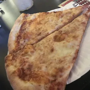 Awesome slices. Owner is from NYC!