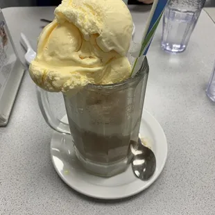 Root beer float