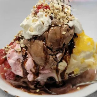 Rich&apos;s Banana Split