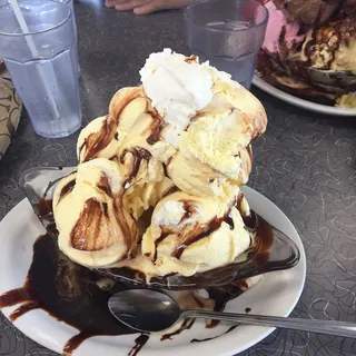 Marie's Hot Fudge -