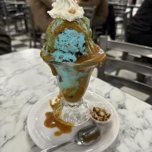 Matthew&apos;s sundae