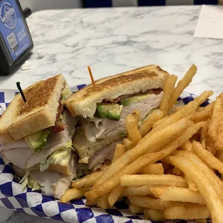 Cali Club