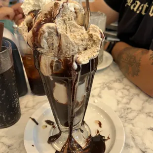 Java fudge sundae