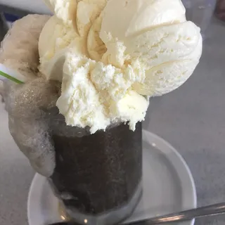 Root Beer Float -
