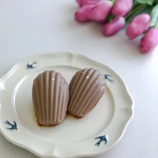 Earl Grey Chocolate Madeleines   // We are a local bakery in Dublin!