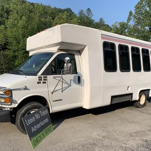 Passenger bus