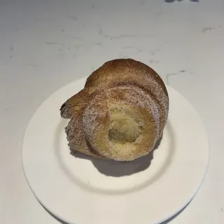 Cardamom Bun