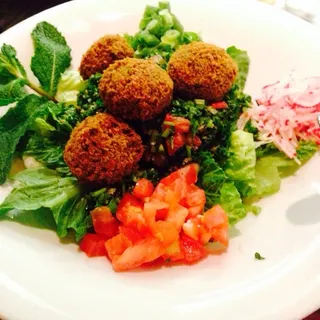 Falafel Salad