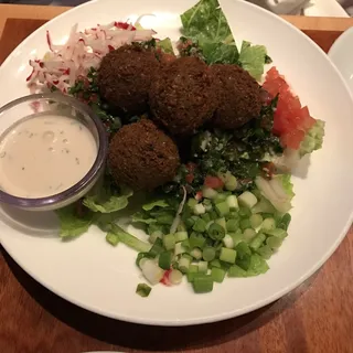 Falafel Salad