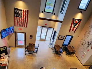 Warped Wing Brewpub & Smokery - Mason