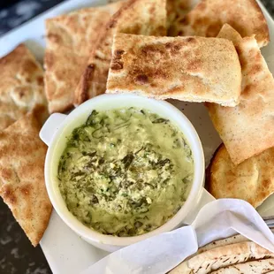 Spinach Spinach &amp; Artichoke Dip