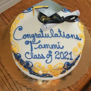 graduation cake