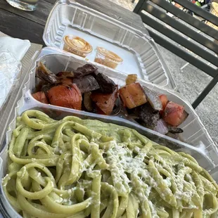 a plate of pasta and vegetables