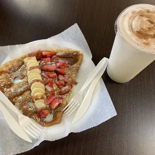 Yummmmmm crepe with lechera and dulce de leche and a horchata!