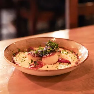 Pan Seared Scallops*