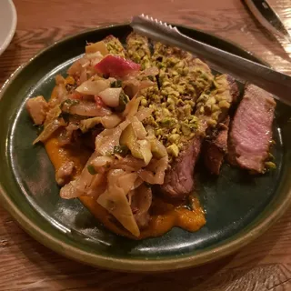 14 oz Lan Roc Farms Pork Chop