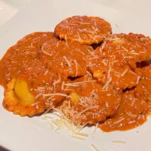 Pillows of yumminess! L(･‿･)VED the Lobster Ravioli. *:｡ﾟ Thank *‿* you sweet Christina for a GREAT experience always! *:｡ﾟ