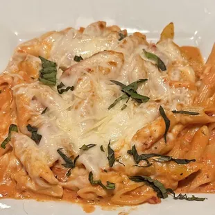 Delicious Baked Ziti Alla Parmigiana @ #Leci'sItalian-Phillips Hwy.