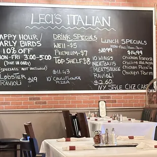 *:｡ﾟ \ (･‿･) /ﾟ*:｡ﾟHappy Hour, Drink and Lunch Specials @ Leci's Italian-Phillips Hwy. We love deals, will definitely be back!
