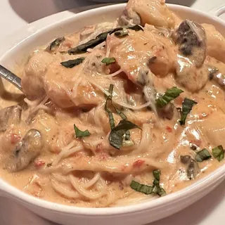 Shrimp Scallops Alla Rosa