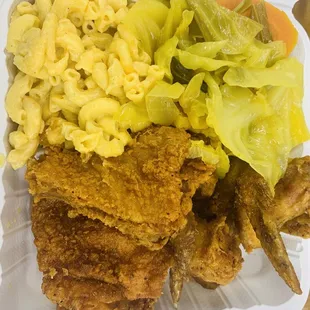 fried chicken, macaroni, and lettuce