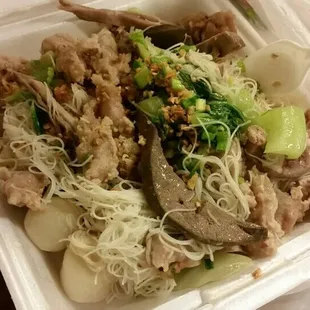 Garlicky rice noodle with pork innerds,  pork meatball, egg, and fish ball. Huge portion!