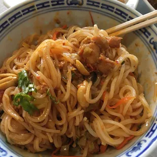 Shan noodle (after mixing)
