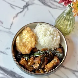 Pad Krapow mu crop.