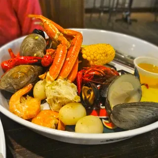 Steamed Seafood Combination Platter