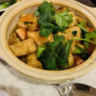 Seafood Tofu Clay Pot