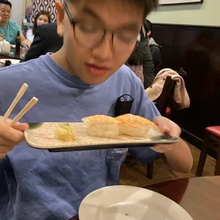 N7. Steamed Shrimp (Ebi)