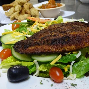 Blacken fish salad