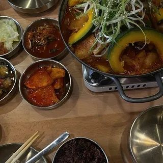 GopChang Jeon Gol/Spicy Hot Pot