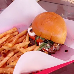 Caprice salad Half Pound Burger
