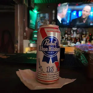 a can of pabst blue ribbon beer