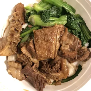 Wan Tun Noodle Soup